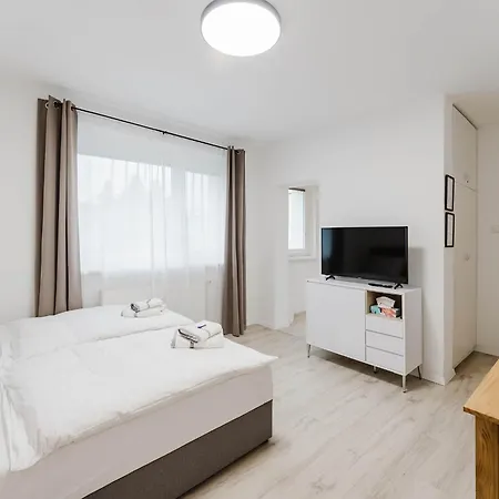 Billys ,renoviert, Netflix, Self Check In Timelkam