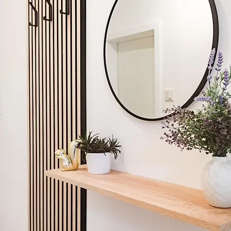 Apartman Billys ,renoviert, Netflix, Self Check In Timelkam